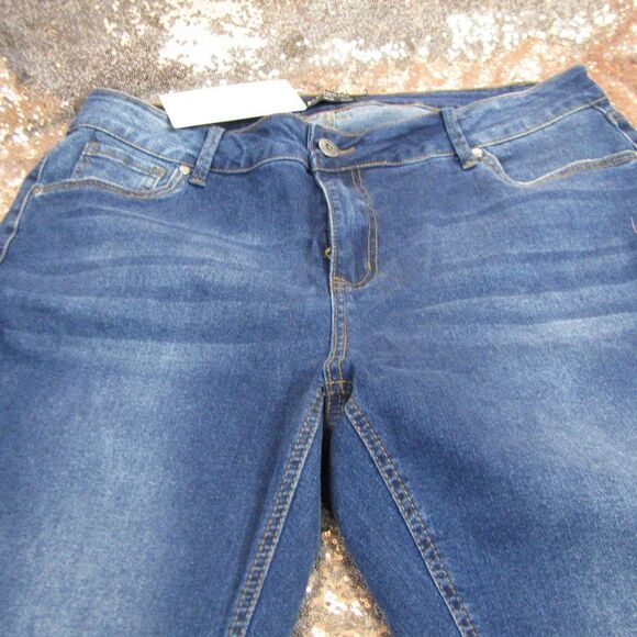 NWT BloomChic skinny jeans 16XL - Picture 8 of 11